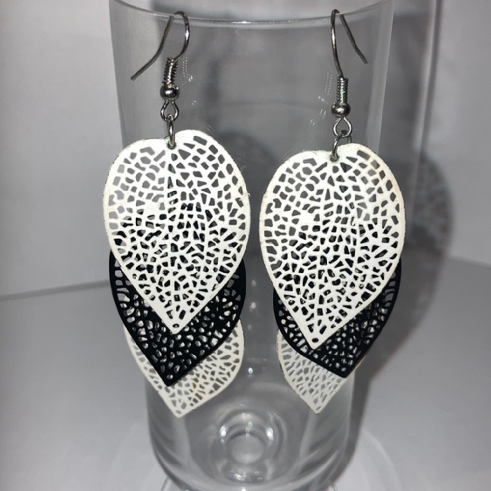 4/$20 Urban Outfitters black white leaves earrings